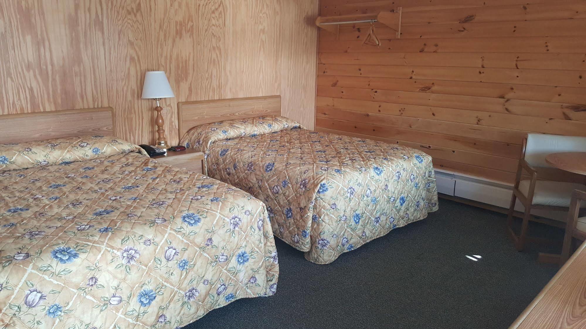 Clark'S Beach Motel Old Forge Exteriér fotografie